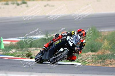 media/Apr-30-2023-CRA (Sun) [[020fcf5d43]]/Race 2-600 Expert Supersport/